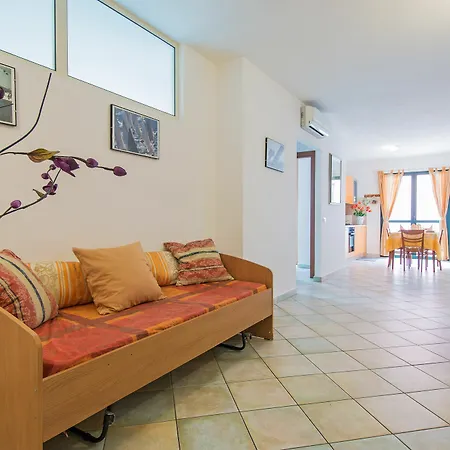 Residenza Maria Antonia - Private Appartement Orosei